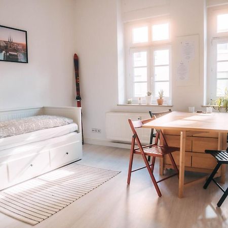 Gemutliche 45M² Wohnung Mit Netflix & Disney+ Erfurt Eksteriør bilde