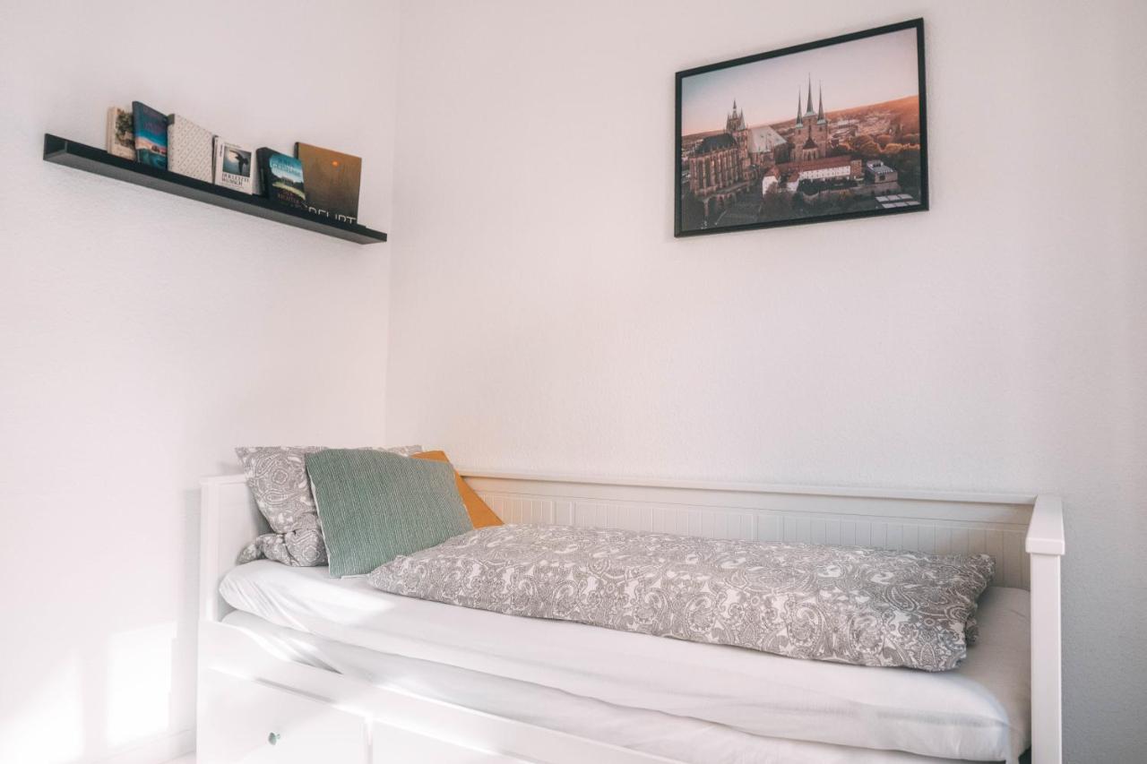 Gemutliche 45M² Wohnung Mit Netflix & Disney+ Erfurt Eksteriør bilde